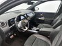 Mercedes-Benz B-klasse 200 Business Solution AMG | Panoramadak | Achteruitrijcamera | Nightpakket | Multibeam Koplampen | Inclusief 24 maanden MB Certified garantie voor Europa.