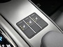 Lexus UX 300h F SPORT Design | BTW Voertuig | Stoel+stuurverwarming | Lederen bekleding | Blind Spot Monitor | Parkeersensoren voor+achter | Navigatie | Apple CarPlay/Android Auto | Cruise Control Adaptive | Achteruitrij