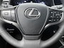 Lexus UX 300h F SPORT Design | BTW Voertuig | Stoel+stuurverwarming | Lederen bekleding | Blind Spot Monitor | Parkeersensoren voor+achter | Navigatie | Apple CarPlay/Android Auto | Cruise Control Adaptive | Achteruitrij