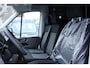 Volkswagen Crafter 2.0 TDI 140pk L3 H3 Automaat Airco Navigatie Apple Carplay Camera