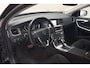 Volvo V60 1.5 T2 Nordic+ Aut. [ Xenon Trekhaak Stoelverwarming ]