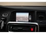 Volvo V60 1.5 T2 Nordic+ Aut. [ Xenon Trekhaak Stoelverwarming ]