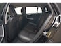 Volvo V60 1.5 T2 Nordic+ Aut. [ Xenon Trekhaak Stoelverwarming ]