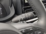 Toyota Yaris Cross 1.5 Hybrid 115 First Edition BRONZE MET. STOEL- STUUR- EN RUITENWISSER VERWARMING DRAADLOOS LADEN