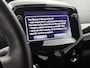 Toyota Aygo 1.0 VVT-i x-joy Automaat | Safety-Pack | Keyless Entry/Start | Climate Control | Apple CarPlay/Android Auto | Achteruitrijcamera | Elektrische ramen voor | elektrisch verstelbare buitenspiegels | Automatische verlich