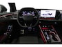 Audi A6 Avant 2.0 e-hybrid S edition / Maxton Design Bodykit V.2 / Panoramadak / Achterasbesturing / MMI Passenger Display / Carbon interieurdelen / S Sportstoelen / Tech plus / Bang & Olufsen 3D Sound / Stoelverwarming / Matrix LED / Ambienteverlichting / 21'' LMV / Apple Carplay - Android Auto / Sport-Chassis