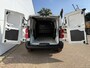 Peugeot e-Expert 75 kWh 136PK L2H1 330km WLTP 96.3% (SOH) Snelladen Climate Control Cruise Control Parkeersensoren Achter
