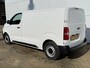 Peugeot e-Expert 75 kWh 136PK L2H1 330km WLTP 96.3% (SOH) Snelladen Climate Control Cruise Control Parkeersensoren Achter