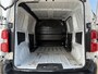 Peugeot e-Expert 75 kWh 136PK L2H1 330km WLTP 96.3% (SOH) Snelladen Climate Control Cruise Control Parkeersensoren Achter