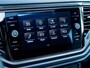 Volkswagen T-Roc 1.5 TSI Style | Trekhaak | Panoramadak | Adaptieve Cruise Control | Schuif/Kanteldak | DAB | Apple Carplay | Android Auto | Stoelverwarming | Parkeersensoren Voor & Achter |