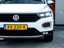 Volkswagen T-Roc 1.5 TSI Style | Trekhaak | Panoramadak | Adaptieve Cruise Control | Schuif/Kanteldak | DAB | Apple Carplay | Android Auto | Stoelverwarming | Parkeersensoren Voor & Achter |