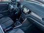 Volkswagen T-Roc 1.5 TSI Style | Trekhaak | Panoramadak | Adaptieve Cruise Control | Schuif/Kanteldak | DAB | Apple Carplay | Android Auto | Stoelverwarming | Parkeersensoren Voor & Achter |
