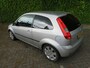 Ford Fiesta 1.6-16V FUTURA