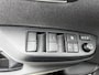 Toyota Yaris Cross 1.5 Hybrid 115 Dynamic Comfort Pack | BTW voertuig | Dealer onderhouden | Stoel+Stuurverwarming | Dodehoek detectie | Parkeersensoren voor+achter | Climate Control | Cruise Control Adaptive | Navigatie | Apple CarPlay/Android