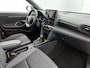 Toyota Yaris Cross 1.5 Hybrid 115 Dynamic Comfort Pack | BTW voertuig | Dealer onderhouden | Stoel+Stuurverwarming | Dodehoek detectie | Parkeersensoren voor+achter | Climate Control | Cruise Control Adaptive | Navigatie | Apple CarPlay/Android