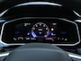 Volkswagen T-Roc 1.5 TSI R-Line Edition | Afneembare Trekhaak | Adaptive Cruisecontrol | IQ-Led | Camera | Stoelverwarming | Massage | LMV