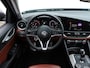 Alfa Romeo Giulia 2.0T Super | 200 PK | Bruin leder | Camera | Elektrische stoel + memory |