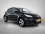 Toyota Yaris 1.5 Hybrid 115 Dynamic Comfort Pack | BTW voertuig | Dealer onderhouden | Stoel+Stuurverwarming | Dodehoek detectie | Parkeersensoren voor+achter | Climate Control | Cruise Control Adaptive | Navigatie | Apple CarPlay/Android