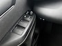 Toyota Yaris 1.5 Hybrid 115 Dynamic Comfort Pack | BTW voertuig | Dealer onderhouden | Stoel+Stuurverwarming | Dodehoek detectie | Parkeersensoren voor+achter | Climate Control | Cruise Control Adaptive | Navigatie | Apple CarPlay/Android