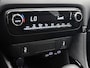 Toyota Yaris 1.5 Hybrid 115 Dynamic Comfort Pack | BTW voertuig | Dealer onderhouden | Stoel+Stuurverwarming | Dodehoek detectie | Parkeersensoren voor+achter | Climate Control | Cruise Control Adaptive | Navigatie | Apple CarPlay/Android