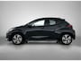 Toyota Yaris 1.5 Hybrid 115 Dynamic Comfort Pack | BTW voertuig | Dealer onderhouden | Stoel+Stuurverwarming | Dodehoek detectie | Parkeersensoren voor+achter | Climate Control | Cruise Control Adaptive | Navigatie | Apple CarPlay/Android