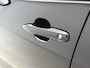 Toyota Yaris 1.5 Hybrid 115 Dynamic Comfort Pack | BTW voertuig | Dealer onderhouden | Stoel+Stuurverwarming | Dodehoek detectie | Parkeersensoren voor+achter | Climate Control | Cruise Control Adaptive | Navigatie | Apple CarPlay/Android