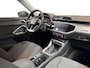 Audi Q3 45 TFSI e edition I Cruise Control I CarPlay I Camera I Parkeersensoren voor & achter I LED I