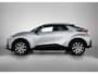Toyota C-HR / C-HR+ 2.0 Plug-in Hybrid 220 Dynamic | BTW voertuig | Stoel+stuurverwarming | Dodehoek detectie | Parkeersensoren voor+achter | Navigatie | Apple CarPlay/Android Auto |