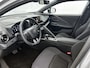 Toyota C-HR / C-HR+ 2.0 Plug-in Hybrid 220 Dynamic | BTW voertuig | Stoel+stuurverwarming | Dodehoek detectie | Parkeersensoren voor+achter | Navigatie | Apple CarPlay/Android Auto |