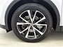 Toyota C-HR / C-HR+ 2.0 Plug-in Hybrid 220 Dynamic | BTW voertuig | Stoel+stuurverwarming | Dodehoek detectie | Parkeersensoren voor+achter | Navigatie | Apple CarPlay/Android Auto |