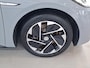 Volkswagen ID.3 Pro Advantage 204PK 58 kWh / Achteruitrijcamera / Stuur + Stoelverwarming / Keyless Entry / Alarmsysteem /  LED / Wireless App-Connect