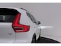 Volvo XC40 1.5 T2 Momentum Core | Uitklap Trekhaak | Org NL | Dealer Ond. | CarPlay |