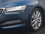 Skoda Superb Combi 1.4 TSI iV Laurin & Klement PHEV 218pk Dealer O.H. | Trekhaak Af Fabriek | Adaptive Cruise | Camera | Lederen Comfortzetels Memory & Verwarmd | Stuur Verwarmd | Canton Audio | Blis | Keyless | Apple Carplay | Crystal LED | Navigatie | DAB | Plug In Hybrid |