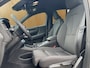 Volvo EX40 Single Motor Extended Range Plus 82 kWh | BLIS | Harman Kardon | Trekhaak | Stoel + Stuur Verwarming | Keyless Start / Entry |