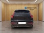 Volvo XC40 2.0 B4 Plus Black Edition | BLIS | Stoel + Stuur Verwarming | Harman Kardon | 360 Camera | Trekhaak | Keyless Start / Entry |