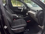 Volvo XC40 2.0 B4 Plus Black Edition | BLIS | Stoel + Stuur Verwarming | Harman Kardon | 360 Camera | Trekhaak | Keyless Start / Entry |