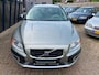 Volvo XC70 3.2 Momentum AWD Automaat LEER / TREKHAAK / YOUNGTIMER