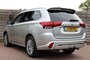 Mitsubishi Outlander 2.4 PHEV 224pk Intense+ 4WD automaat ECC/navi/cruise/PDC/camera/carplay/trekhaak