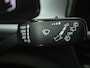 Volkswagen T-Roc 1.0 TSI Life Business | Trekhaak | Stoelverwarming | Camera | Dodehoekdetectie | Digtial Cockpit | €750-inruilpremie