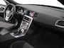 Volvo V60 T3 Nordic+ Sport | R-Design | Xenon | Standkachel | Trekhaak | Stoelverwarming | Cruise Control | Climate Control