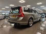 Volvo V70 2.0T R-Edition * Trekhaak / Leder / Navigatie / Cruise control / LM Velgen *