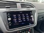 Volkswagen Tiguan 1.4 TSI e-Hybrid R-line 245pk Trekhaak 360 Camera Stuur, Stoelverwarming HUD