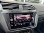 Volkswagen Tiguan 1.4 TSI e-Hybrid R-line 245pk Trekhaak 360 Camera Stuur, Stoelverwarming HUD