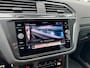 Volkswagen Tiguan 1.4 TSI e-Hybrid R-line 245pk Trekhaak 360 Camera Stuur, Stoelverwarming HUD