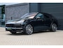 Porsche Cayenne Coupé 3.0 E-Hybrid Platinum Edition | NAP! | BTW | TECHART | FULL PPF! | PANO | STOELVENTILATIE | ACHTERASBESTURING |