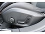 Volvo V60 T8 Plug-in hybrid AWD Plus Dark | Trekhaak | Panoramadak | Verwarmbare voorstoelen, achterbank en stuurwiel | Head-up display | 360 graden camera | Premium audio by Harman Kardon | Apple carplay/Android auto | Keyless |