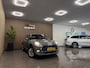 MINI Cooper 5-Deurs 1.5 Business * Leder / Navigatie / Cruise control / LM Velgen / NL Auto *