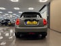 MINI Cooper 5-Deurs 1.5 Business * Leder / Navigatie / Cruise control / LM Velgen / NL Auto *