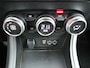 Renault Captur 1.0 TCe 90 techno BJ.2023 / Groot Navi / Camera / Half Leer / 17"Lmv / Trekhaak !!