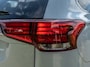 Mitsubishi Outlander 2.4 PHEV Pure | PARKEERCAMERA | TREKHAAK | STOELVERWARMING | XENON | CRUISE / CLIMATE | XENON | NAP KM STAND
